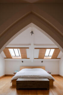 317136 - The Apostles, London SE23 - high res-0...