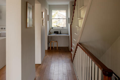 318620 - Vicar&#39;s Close, London E9 - high res-07...