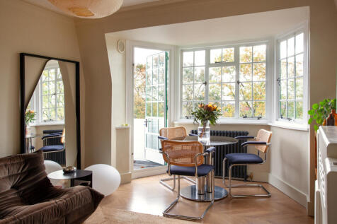 317952 - EalingVillage_KElliott_005.jpg