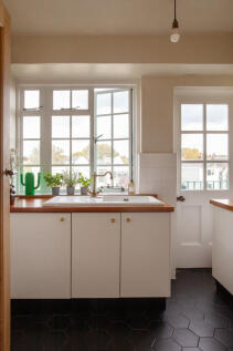 317967 - EalingVillage_KElliott_020.jpg