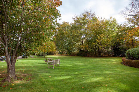 317997 - EalingVillage_KElliott_050.jpg