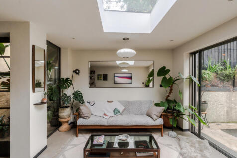 319472 - 29 Trafalgar Avenue-56.jpeg