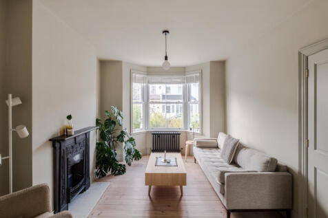 320067 - 45 Howarth Road-24.jpeg