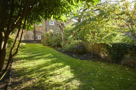 320415 - Navarino Road - Owner Exteriors (6).jpg