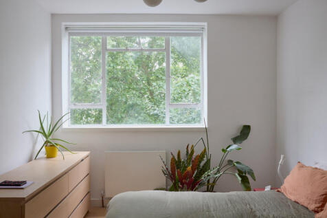 296325 - BEVIN COURT_17.JPG