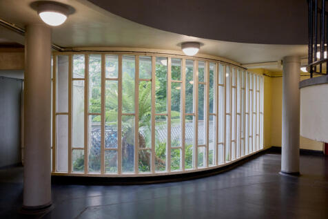 296317 - BEVIN COURT_09.JPG