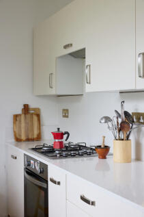 296332 - BEVIN COURT_24.JPG