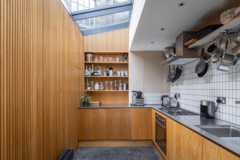 321060 - 22EzraStreet_HighRes-19.jpg