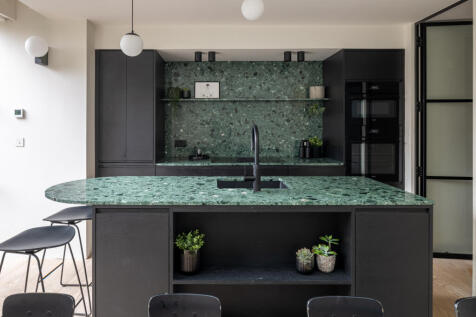 321400 - TMH_7_SEA_VIEW_TERRACE_MARGATE_CT9_5BJ...