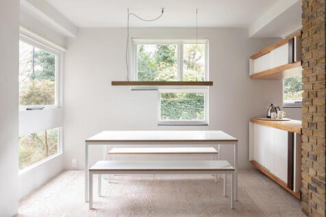 321254 - 7-LANGHAM-HOUSE-CLOSE-08.jpg