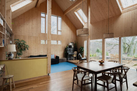 323760 - Doune Cottage, Garelochhead, Scotland ...