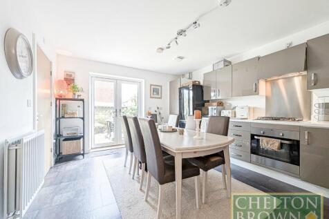 Kitchen &amp; Diner