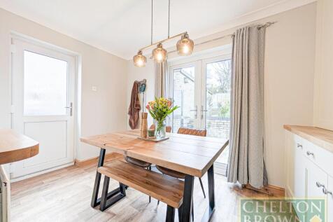 Kitchen &amp; Diner