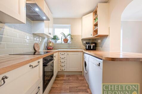 Kitchen &amp; Diner