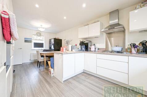 Kitchen &amp; Diner