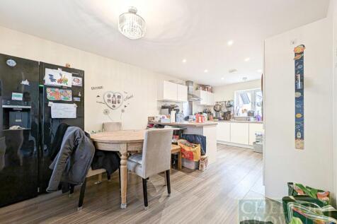 Kitchen &amp; Diner