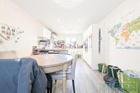 Kitchen &amp; Diner