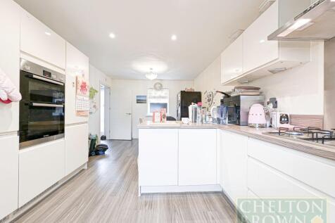 Kitchen &amp; Diner