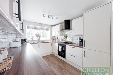 Kitchen &amp; Diner
