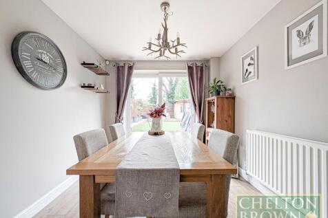 Kitchen &amp; Diner