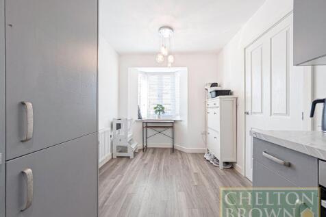 Kitchen &amp; Diner