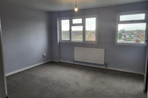 Main Bedroom (3rd)