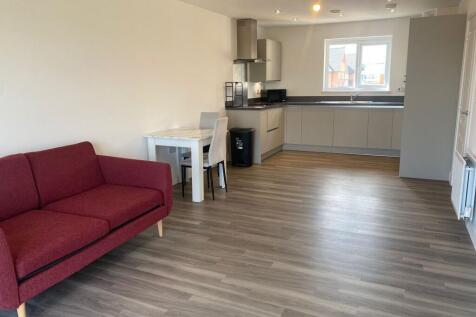 Lounge / Kitchen 
