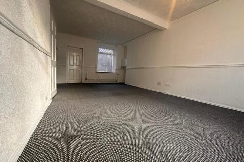 Lounge/Dining Are...