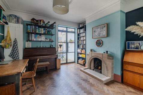 Property Image 9