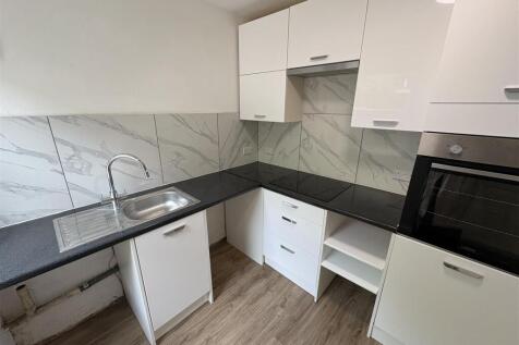 Kitchen 3.jpeg
