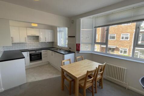 Kitchen 4.jpg