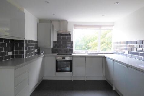 Lounge incorporating open-plan kitchen
