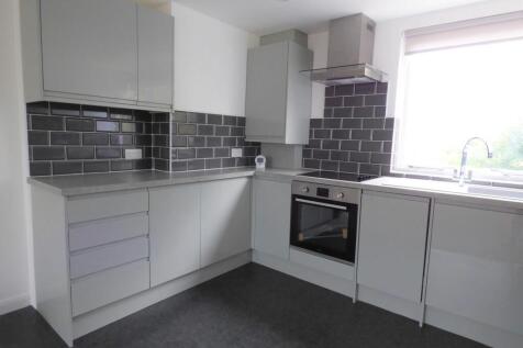4 Eaton Villas, F5 - Kitchen (2).jpg