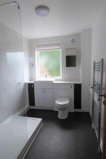 4 Eaton Villas, F5 - Shower Room (1).jpg