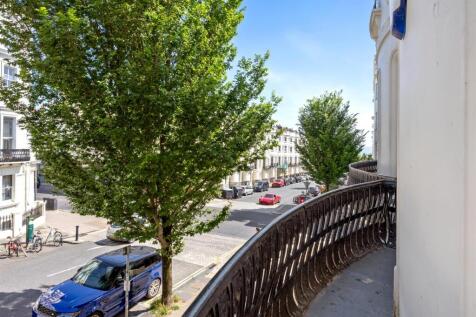 Lansdowne Place, 61-019.jpg