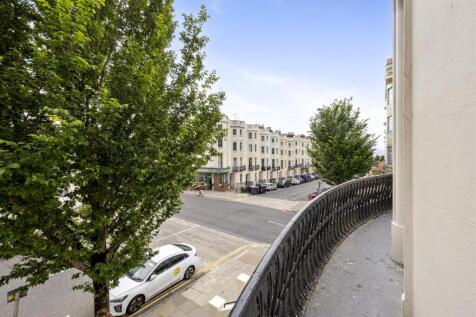 Lansdowne Place, 59, Flat 1-006.jpg