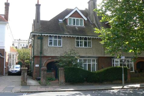16 Windlesham Road - landscape.jpg