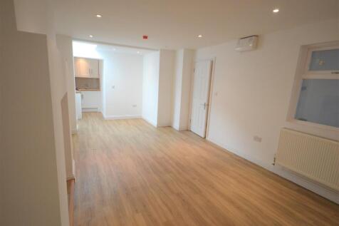 Open plan Lounge and Kitchen