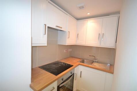 Open plan Lounge and Kitchen