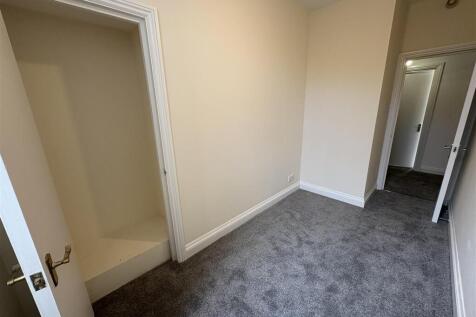 bedroom two 1.jpeg