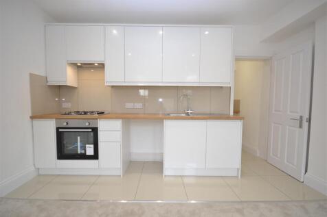 Open Plan Lounge and Kitchen