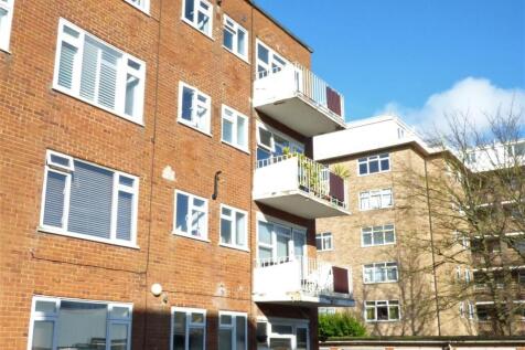 27 PH - Balcony rear.jpg