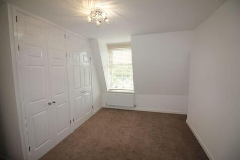 Master Bedroom Fitted Wardrobes