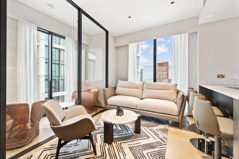 2404 Park Hyatt