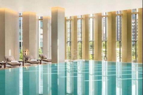 2404 Park Hyatt