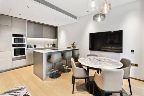 2405 Park Hyatt