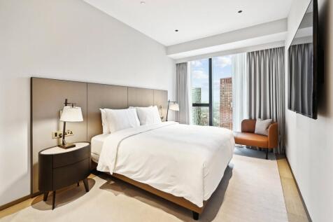 2405 Park Hyatt