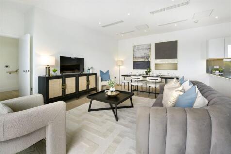 Riverwalk Apartments