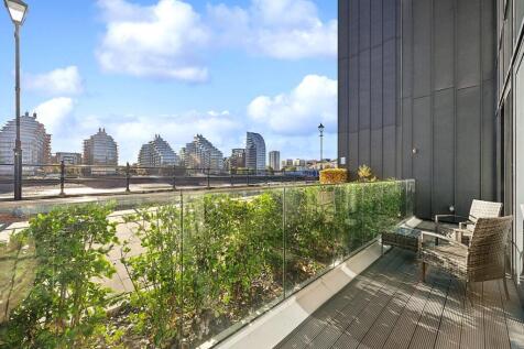 Westbourne Apartment