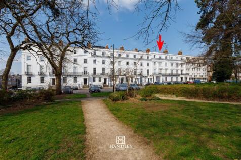 ClarendonSq31-06A.jpg